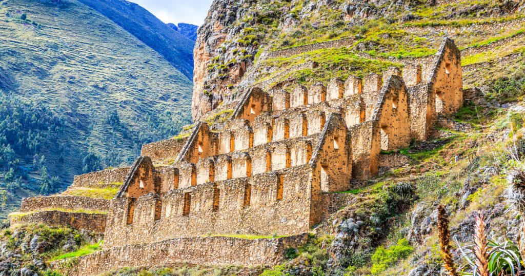 Ollantaytambo DEPOSITOS DE PINKUYLLUNA