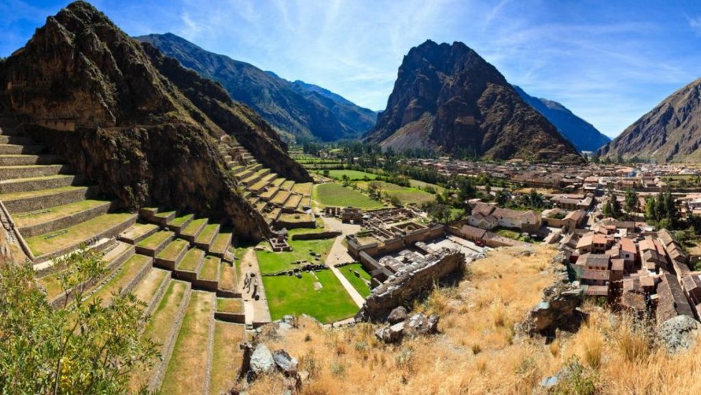 ollantaytambo-town-peru