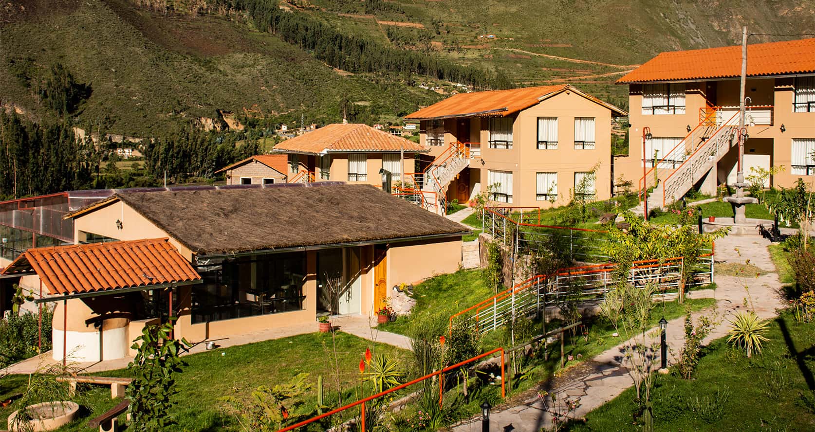 best hotel in ollantaytambo cusco peru close to the train station